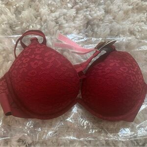 PINK Victoria's Secret Red Textured Full-Coverage Bra